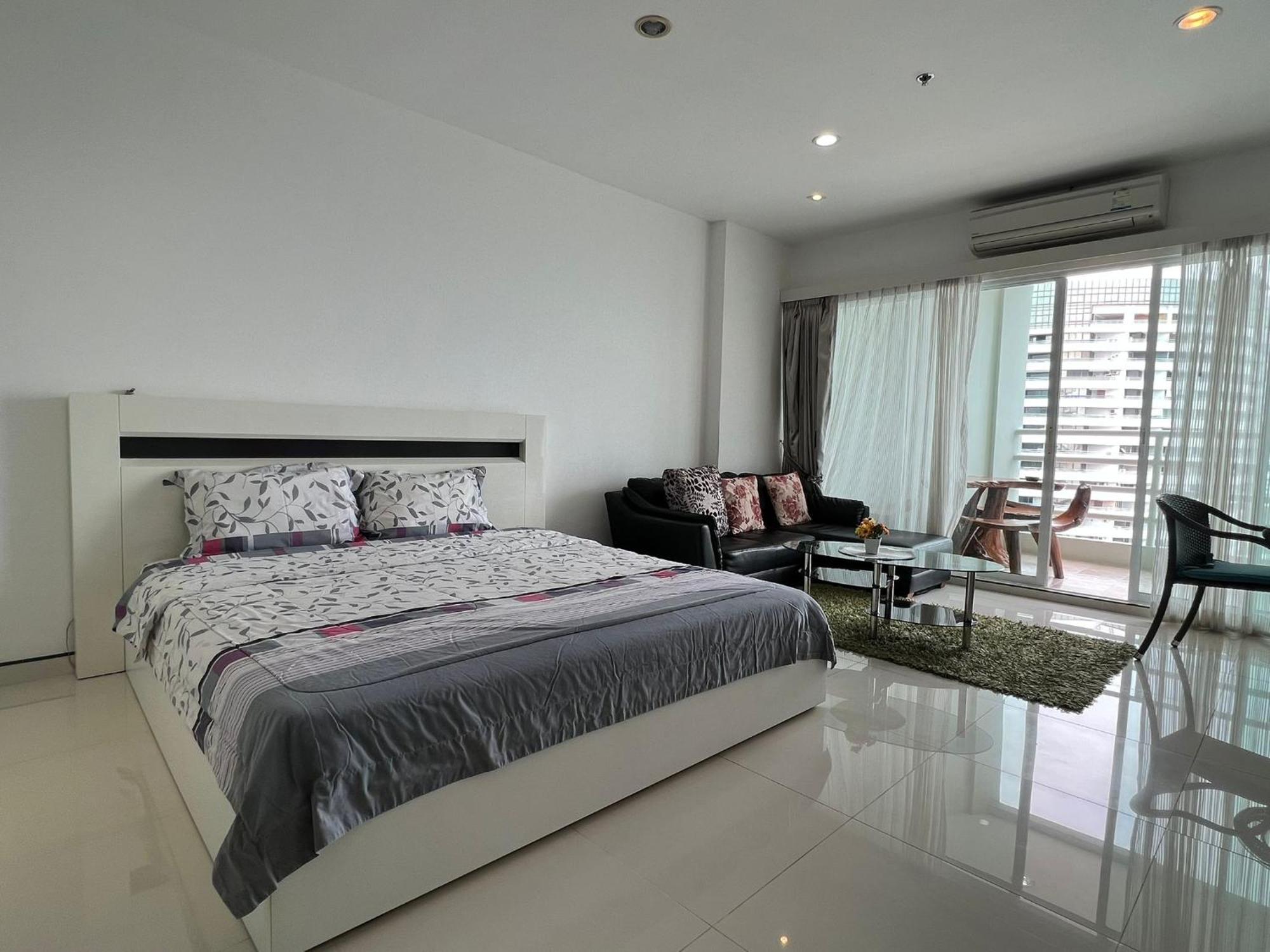 Viewtalay Beachfront By Nd Pattaya Extérieur photo